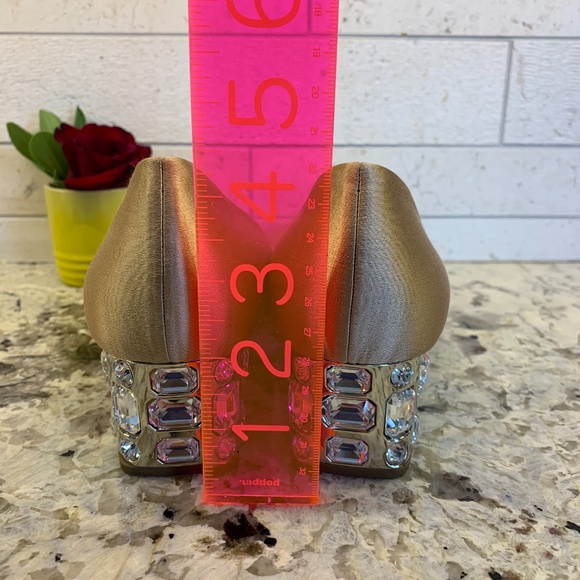 Miu Miu Crystal Low Heel Satin Pumps - Picture 3 of 6